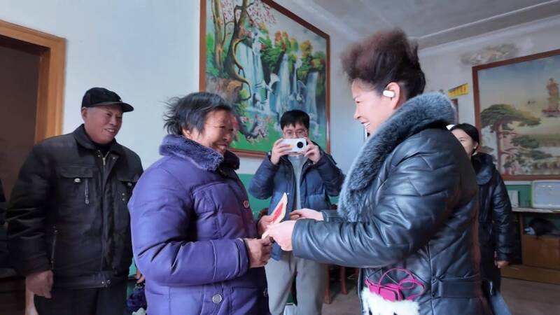 广陵镇开展春节前扶困帮困行动