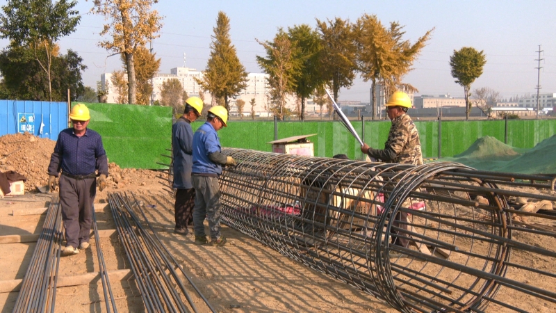 城區(qū)道路加快建設(shè) 市民出行將更便捷